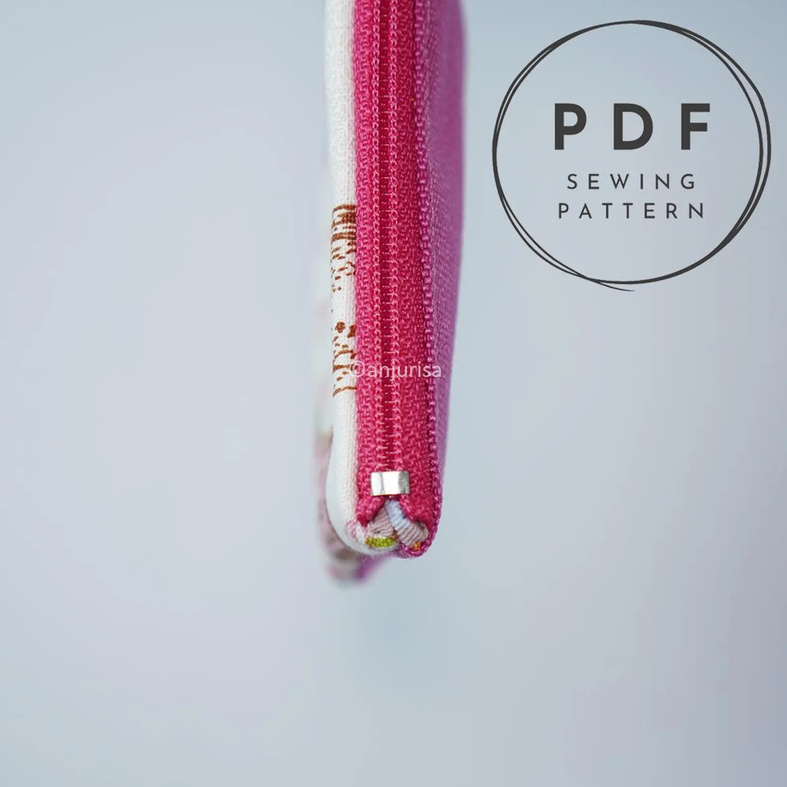 Reca Pouch Sewing Pattern: Zippered Coin Purse Template (PDF Pattern) - 3 Sizes