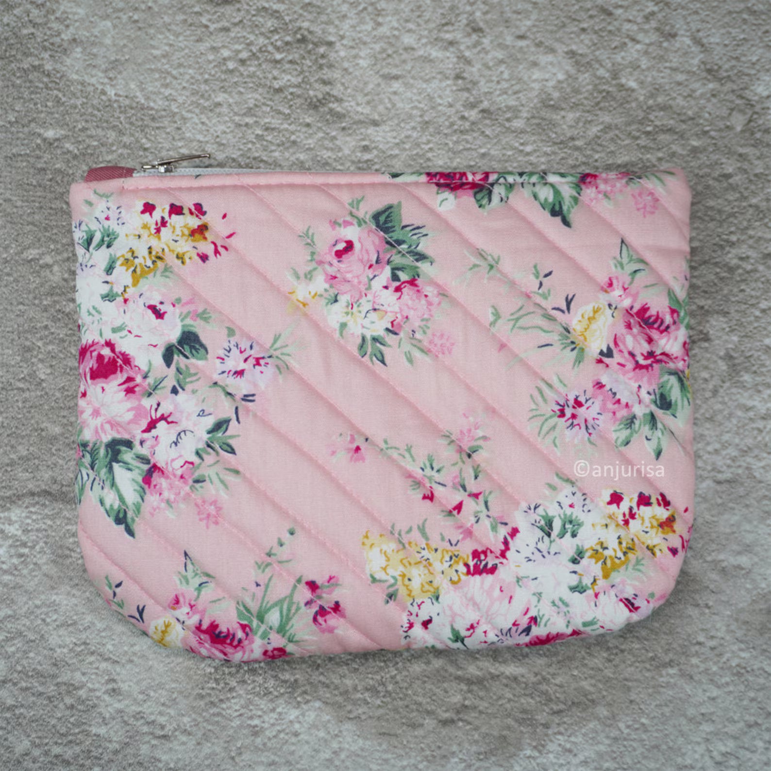 Elly Pouch Sewing Pattern - Beginner-Friendly DIY Pouch Template (PDF)